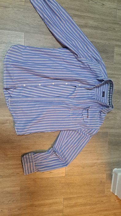 Napapijri camasa.      Abercrombie,zara,massimo dutti,barbour belstaff