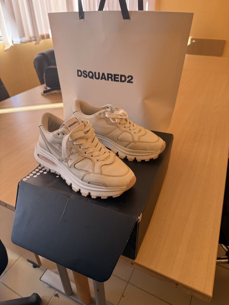 Dsquared D2 маратонки носени броени пъти