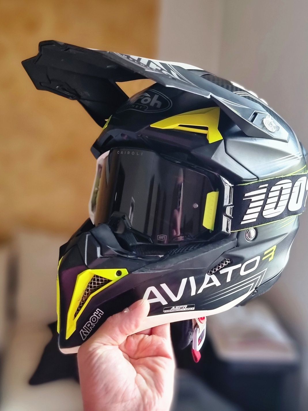Casca Airoh aviator 3 primal yellow matt  L(Leatt, Scott, Alpinestars)