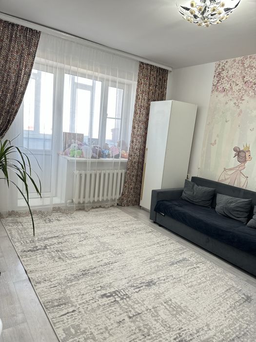 Продам 3-х комнатную квартиру