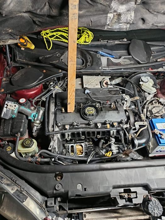 Dezmembrez Ford Mondeo 2000 functional