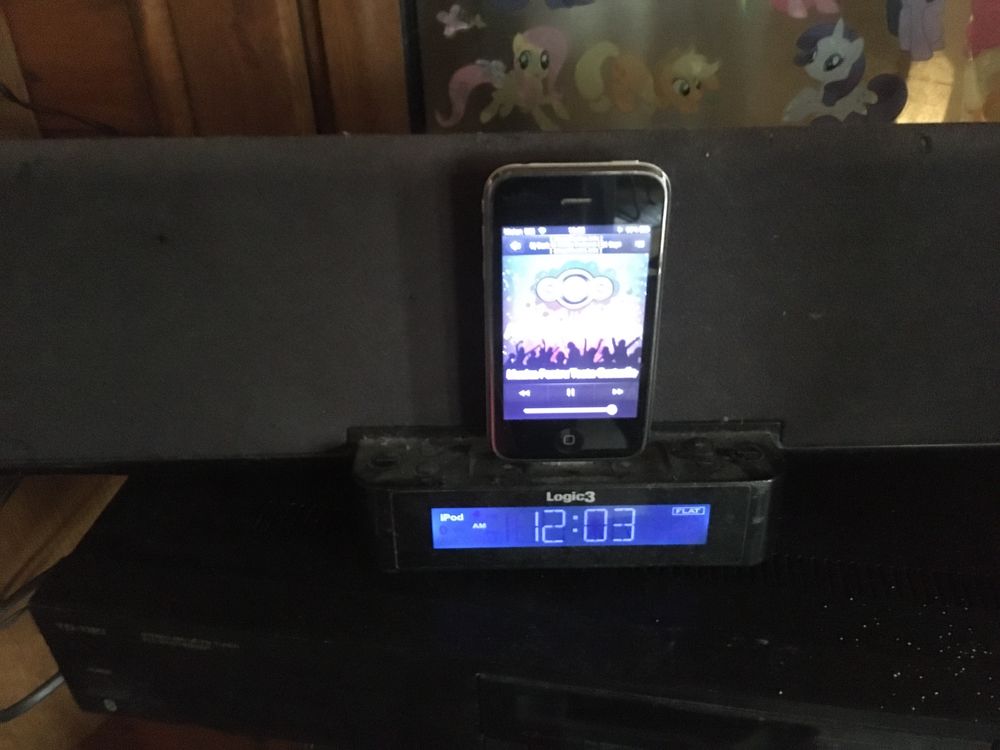 Logic3 i-StationWIS030 iPhone speaker-dock