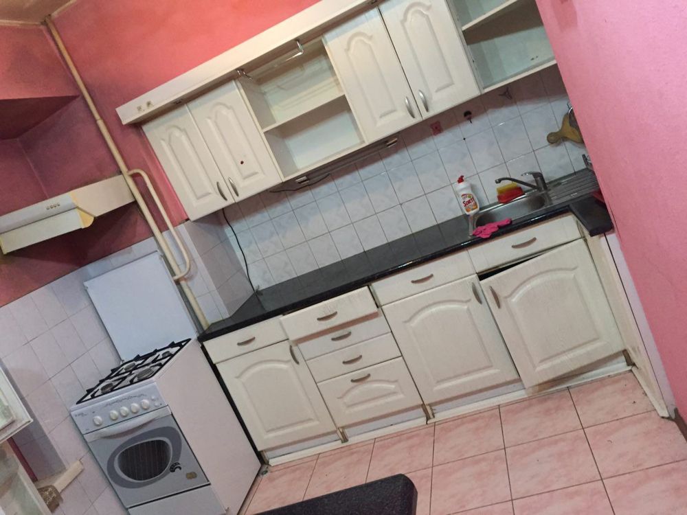 Продается своя квартира на Ц2