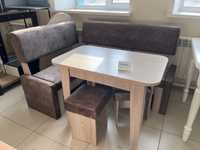 Кухонный набор стол и стулья