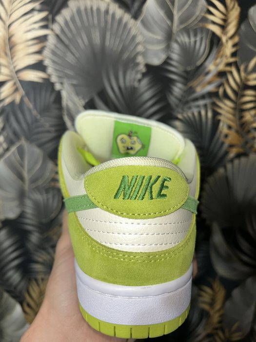 nike dunk green apple