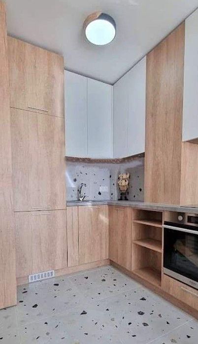 Двустаен апартамент в ж.к. Младост 4.