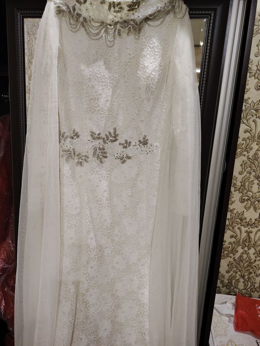 Kelin ko'ylak 2marta kiyilgan yangi holatda