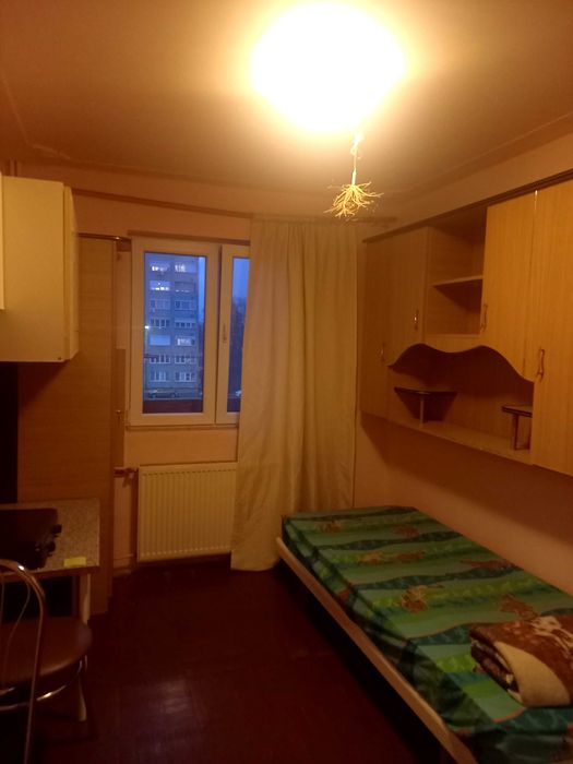 Închiriez garsonieră cf 3 zona Bou-Roșu