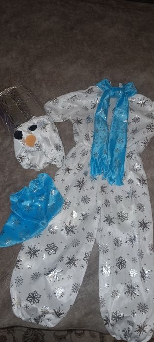 Продам новогодний костюм