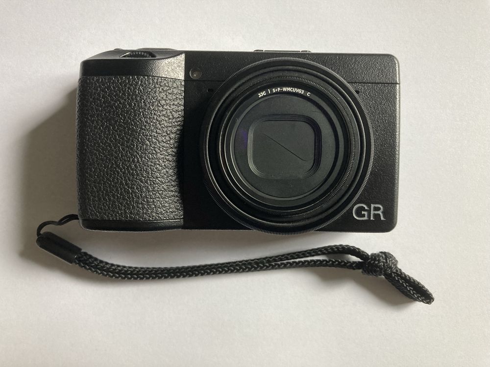 Aparat foto Ricoh gr iii x gr3x 40mm f2.8 point and shoot senzor apsc