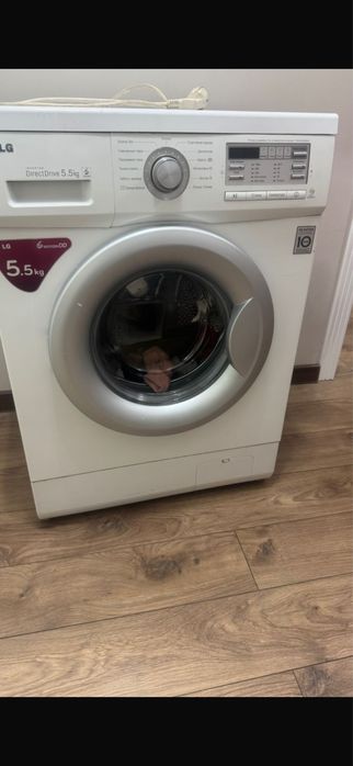 Продам стиральную машину рабочем состояние