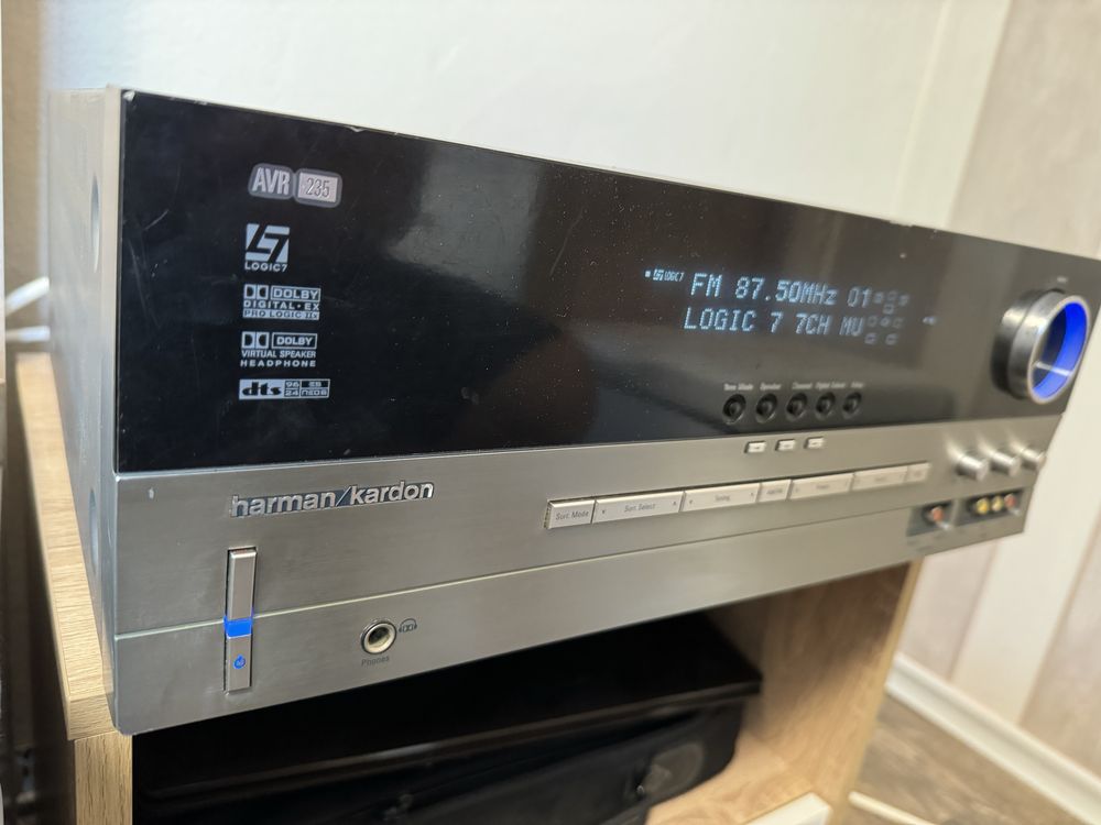 Harman Kardon AVR-235