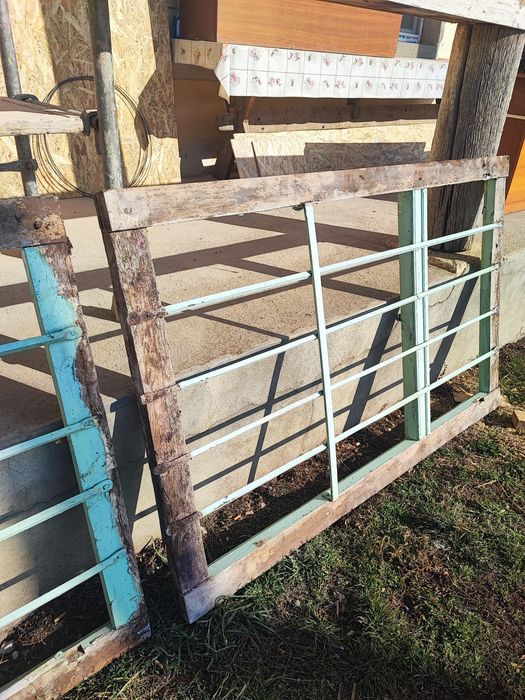 Gratii geamuri antic vechi rustic hand made Rama geam stejar forjat