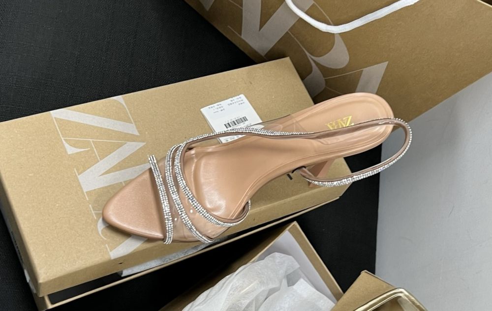 Новые босоножки от ZARA