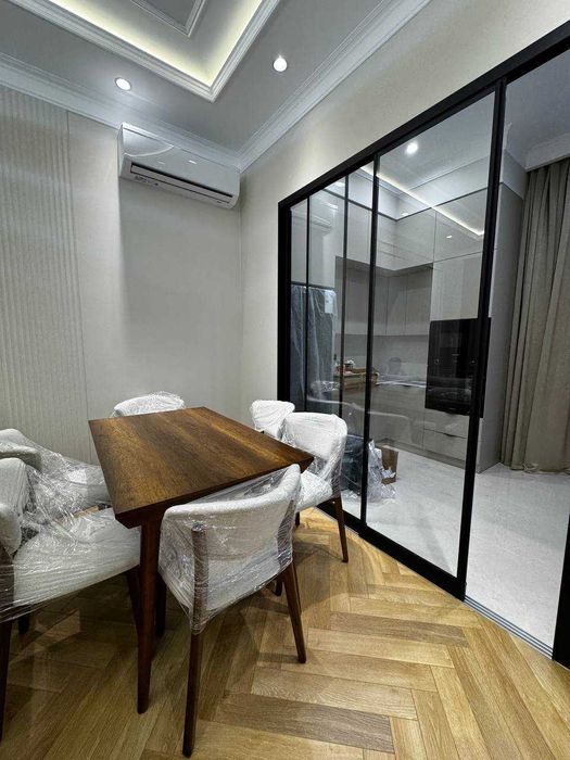 Oq Saroy 3/4/7 люкс квартира 85м2: Паркентский Макро СРОЧНАЯ ПРОДАЖА