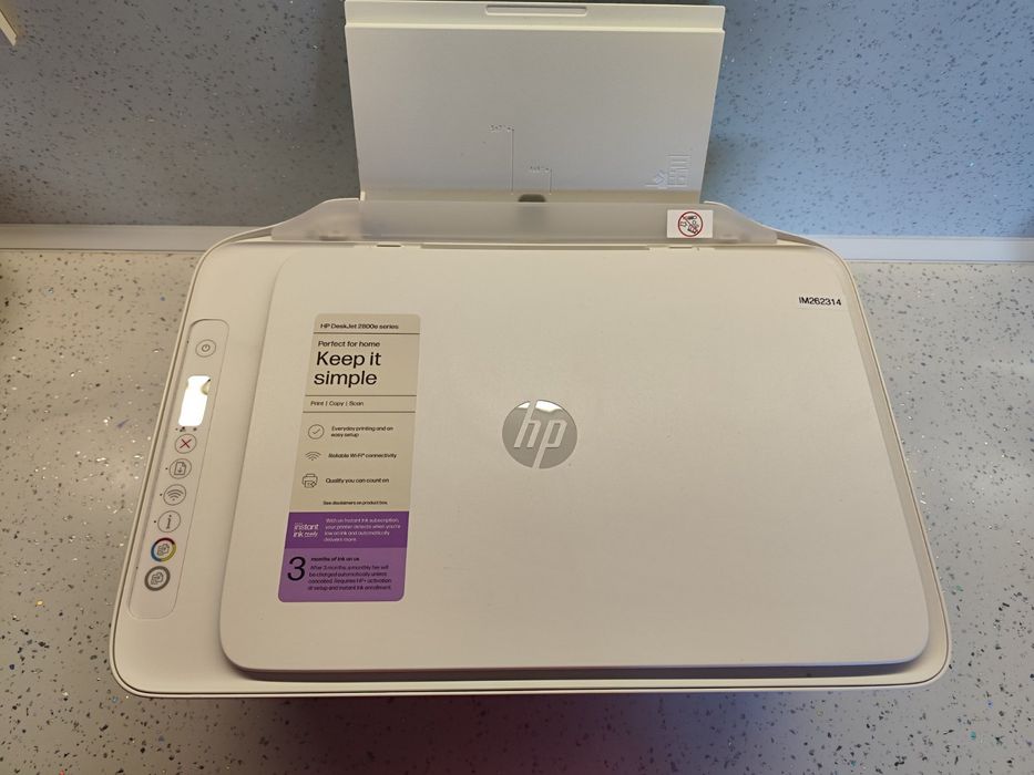 HP deskjet 2810e принтер със скенер