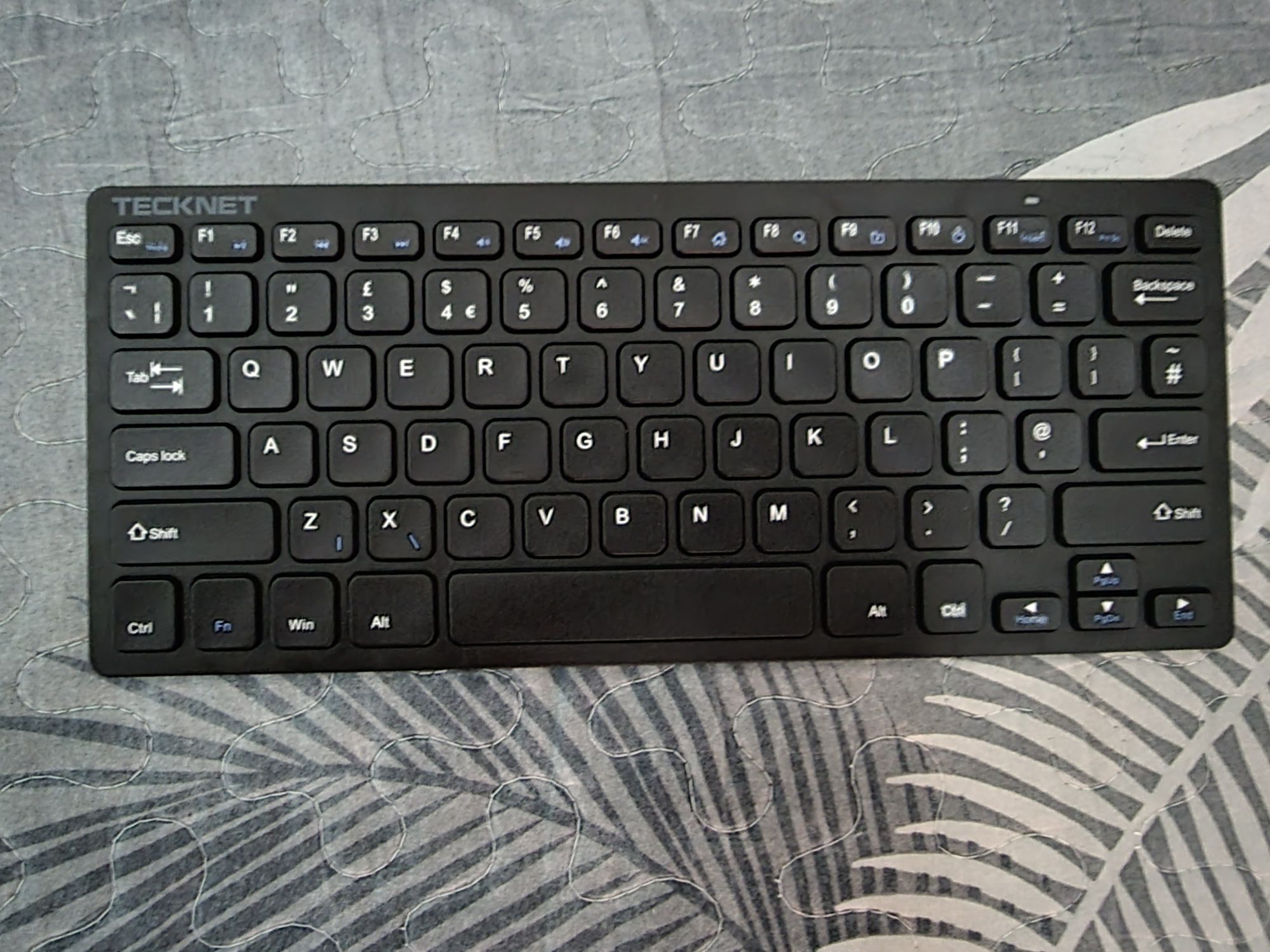 Wireless Keyboard, TECKNET 2.4GHz Ultra Slim Portable