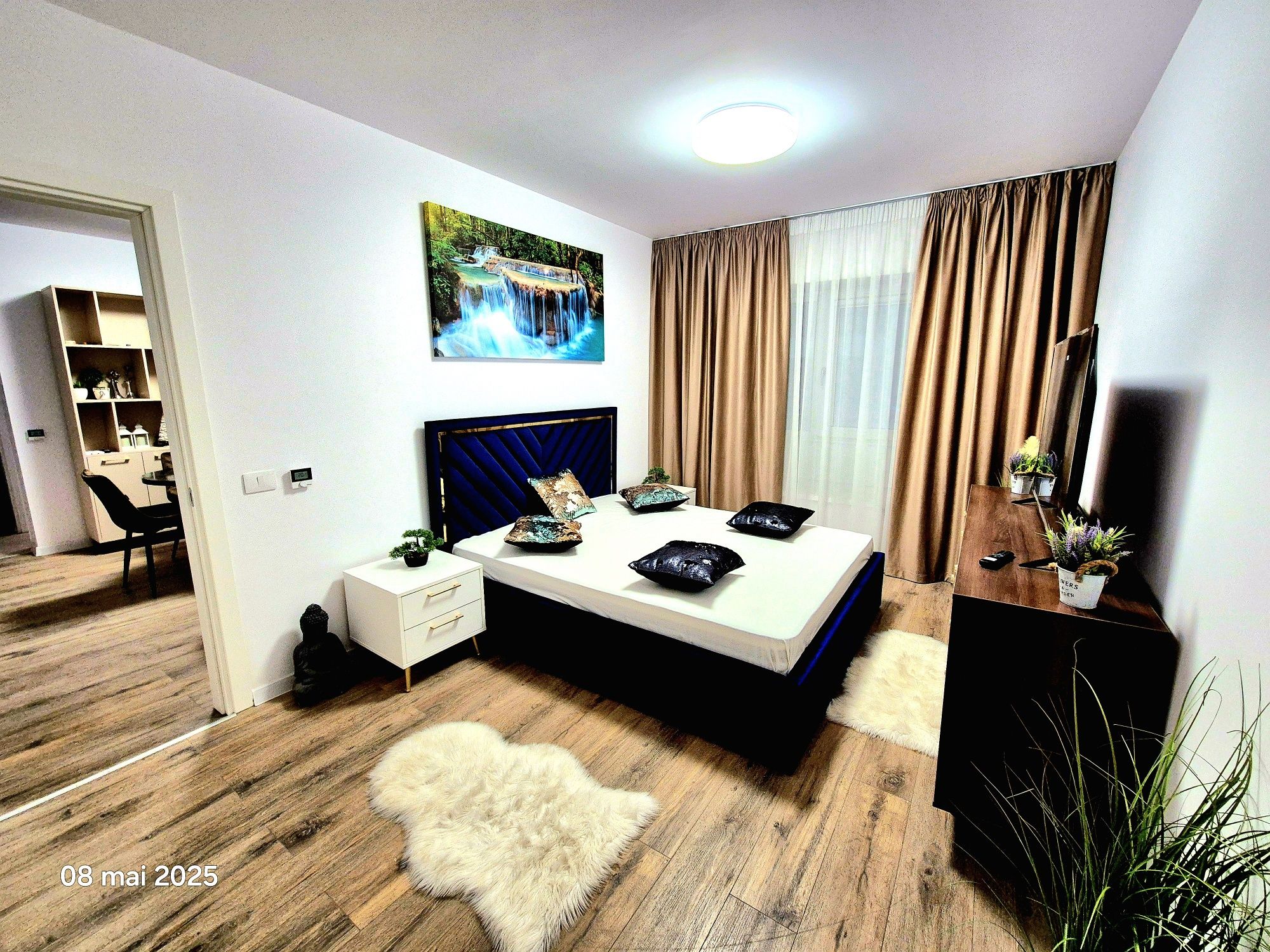 pf  vand apartamente 2,3 camere complex nou intabulat,parcare,gradina