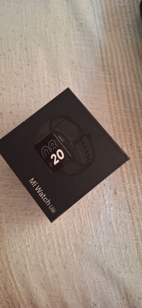 Смарт часовник Xiaomi mi watch lite