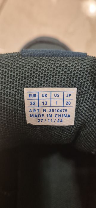 Adidasi Le Coq Sportif marimea 32