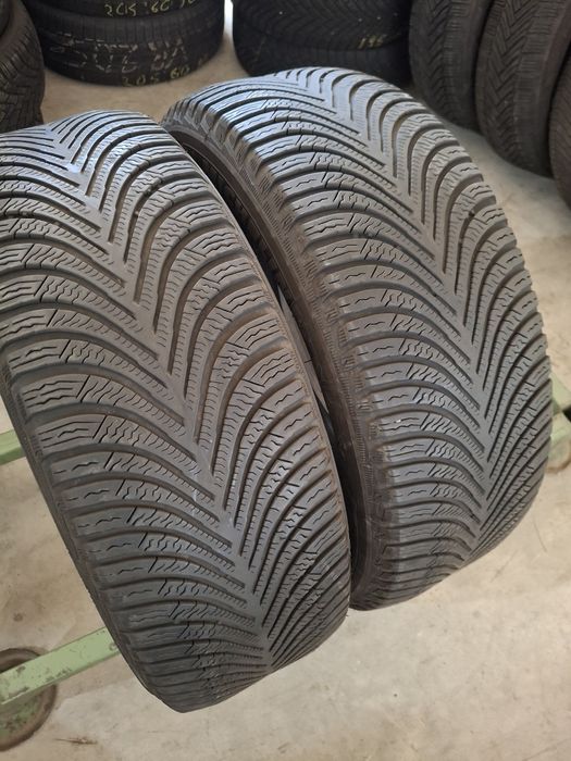 2 Anvelopele de iarnă 215 55 r17 Michelin