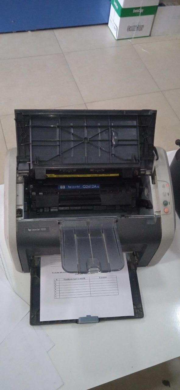 HP Laserjet 1010 printer