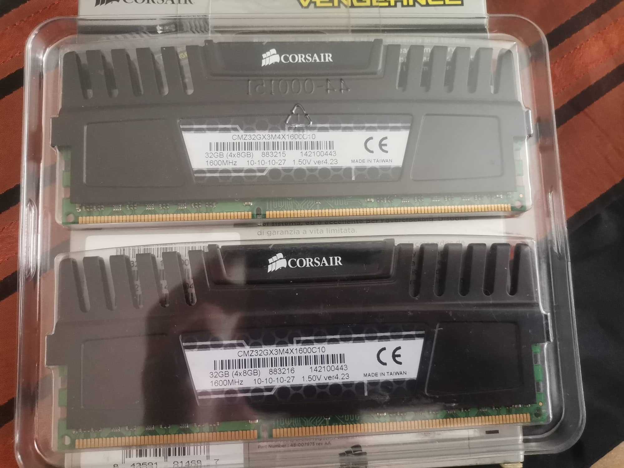 RAM Corsair Vengance 4x8GB 32 GB DDR3