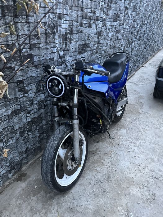 Продам Suzuki Katana 950 RF