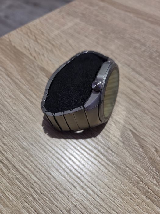 Vand Huawei Watch GT 4 sau schimb cu Galaxy Watch 6 Classic