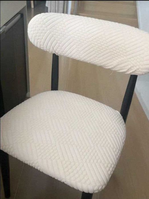 Чехлы на стулья с раздельной спинкой и сидушкой
