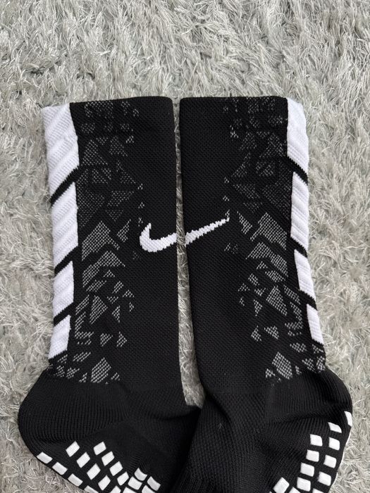 Спортни Дълги Чорапи Nike Grip