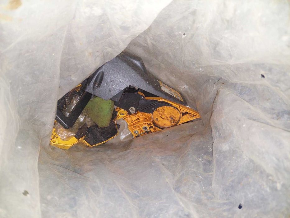 4 резачки за дърва – 2 Partner + 2 китайски – за части