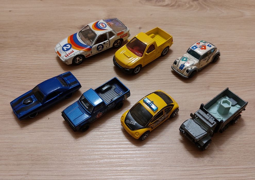 Метални колички matchbox, hotwheels, yatming, siku.