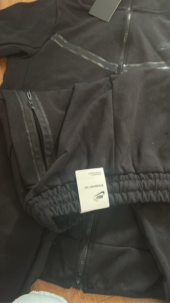 Nike tech fleece