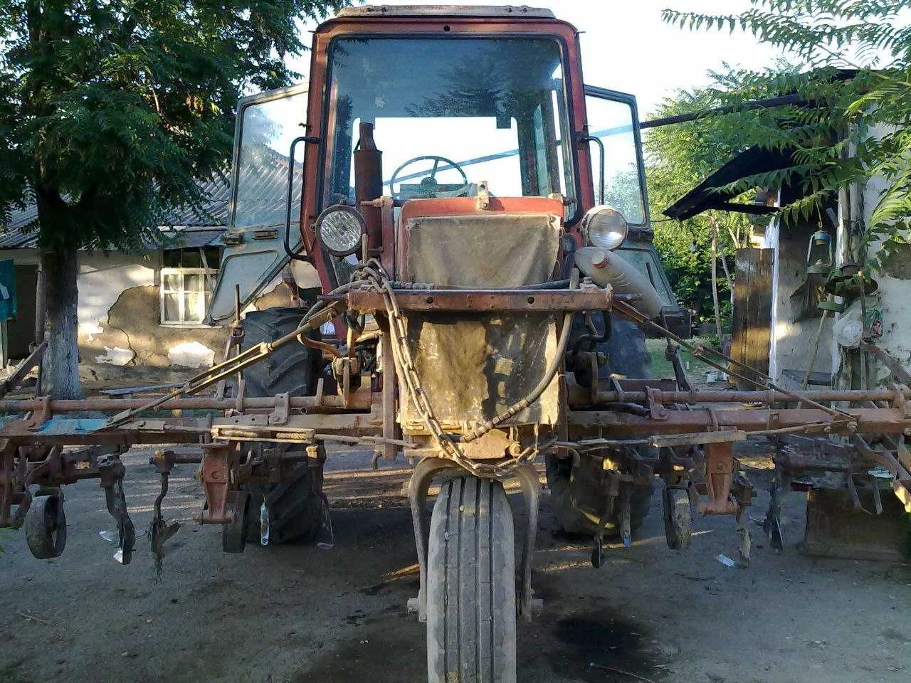 Traktor sotiladi belarus 1996yil