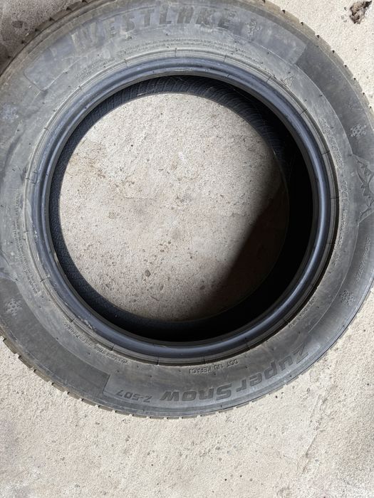 Vând cauciucuri de iarnă.