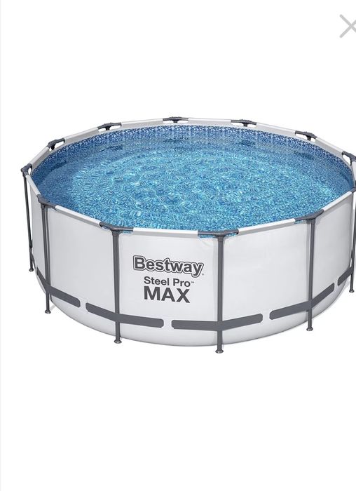 Vând piscina de grădină bestway 366/122