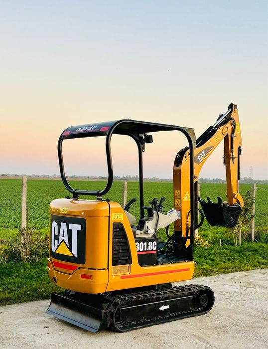 Miniexcavator caterpilar