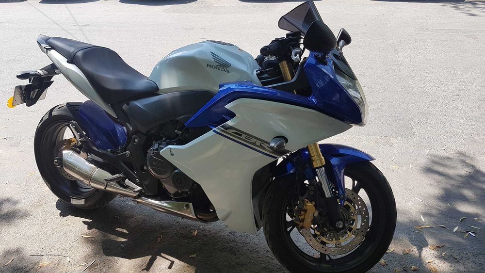 Honda CBR600FA 2011