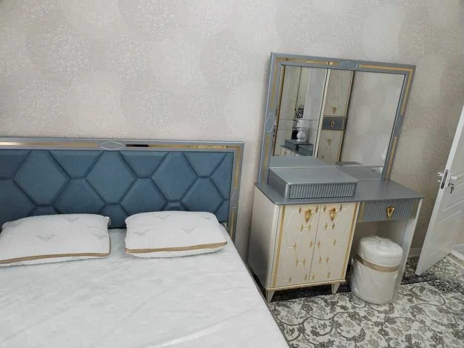 Сдаётся кв Комолон Миллий бог 2/1/5 ро-н Шайхантахурский 191*