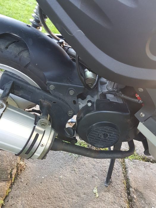 Scuter china nou răcire aer 4t timpi ( yamaha piaggio aprilia rex l