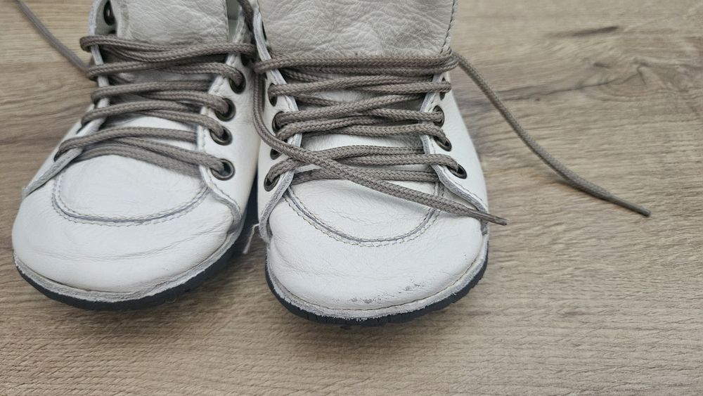 Botess – Soft baby shoes – Бяло