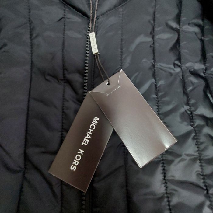 Pardesiu Michael Kors