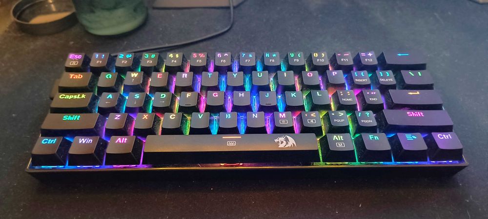 Геймърски Компютър / Гаранция / Rtx 4060ti 16gb / 32gb ddr5 / R5 7500f