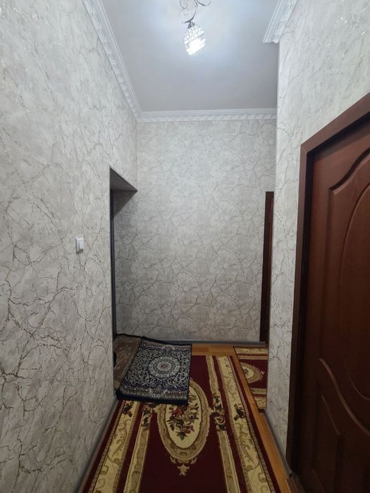 Продам 2 ком квартиру 2/4/5  66,36 мкв Наваи возле янги базар