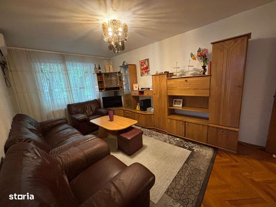 4 camere de vânzare TEIUL DOAMNEI zona verde-liniștită, bloc anvelopat
