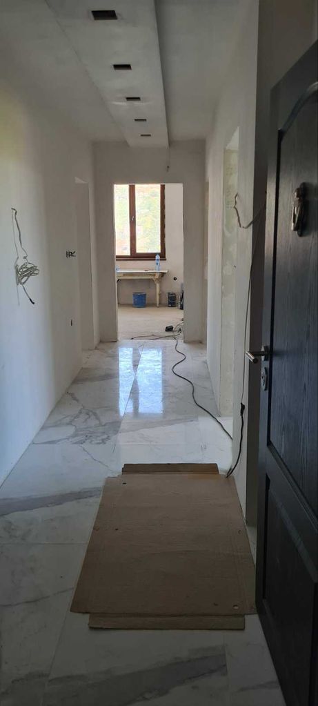 Продава се Четиристаен апартамент в Провадия - 140 кв.м за 858 €/кв.м - Снимка #8