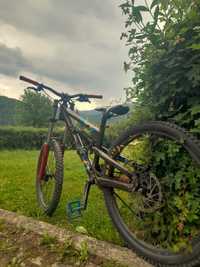 .[[ REZERVATA ]]. Bicicleta Downhill Scott Voltage FR30