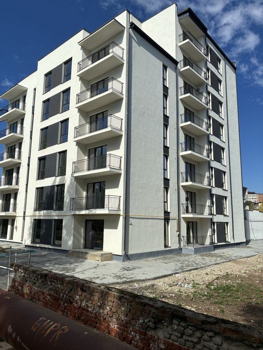 Apartament 2 camere, bloc nou