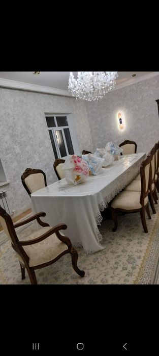 Столь  стульями продается